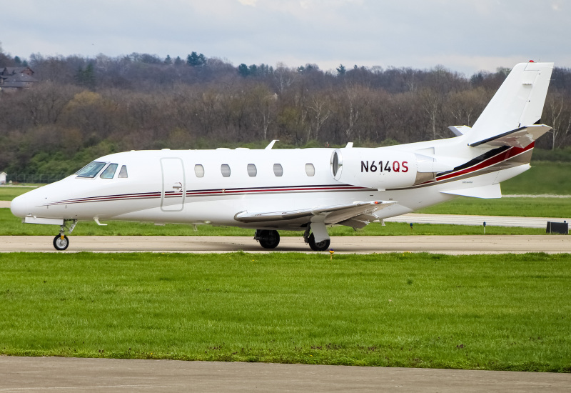 Photo of N614QS - NetJets Cessna Citation 560XL Excel at LUK  on AeroXplorer Aviation Database