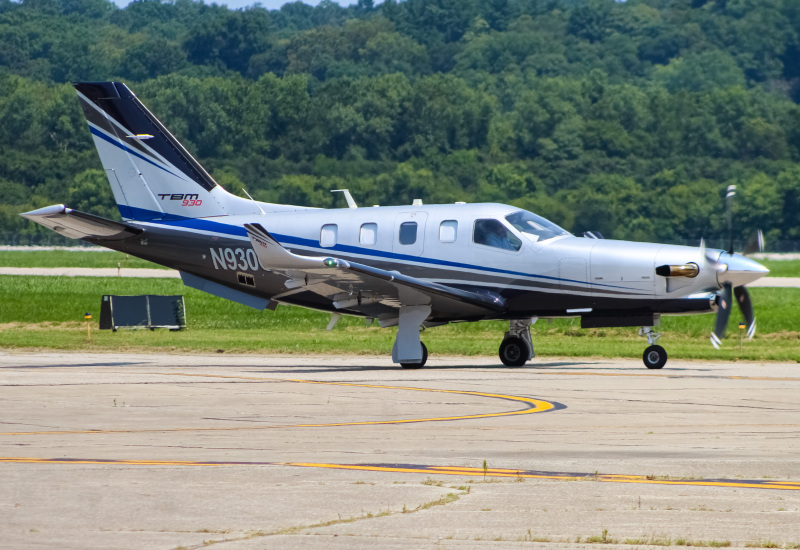 Photo of N930GW - PRIVATE  Socata TBM-930 at LUK on AeroXplorer Aviation Database