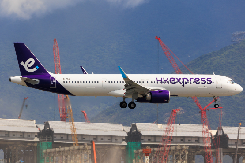 Photo of B-HHG - Hong Kong Express Airbus A321NEO at HKG on AeroXplorer Aviation Database