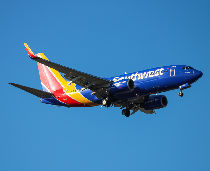 Photo of N439WN - Southwest Airlines Boeing 737-700 at BWI on AeroXplorer Aviation Database