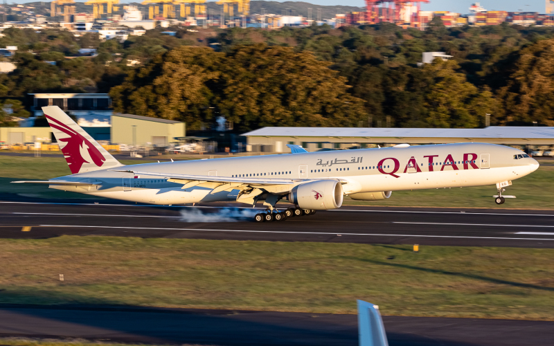 Photo of A7-BEG - Qatar Airways Boeing 777-300ER at SYD on AeroXplorer Aviation Database