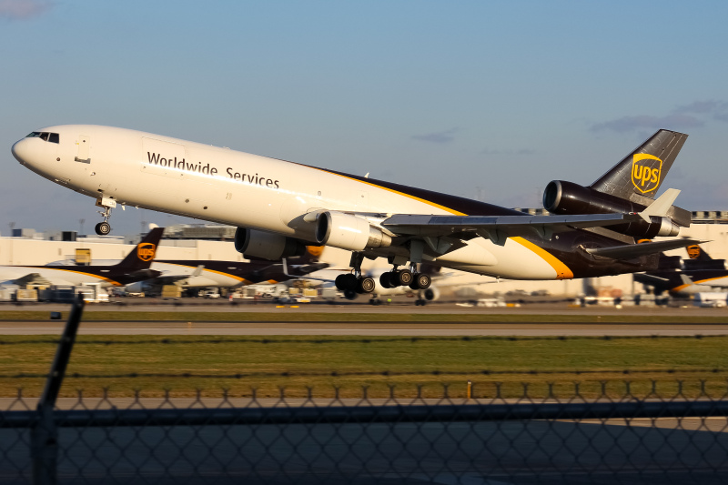 Photo of N286UP - United Parcel Service McDonnell Douglas MD-11F at SDF on AeroXplorer Aviation Database