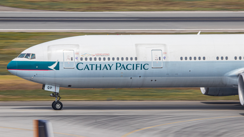 Photo of B-KQP - Cathay Pacific Boeing 777-367(ER) at SIN on AeroXplorer Aviation Database