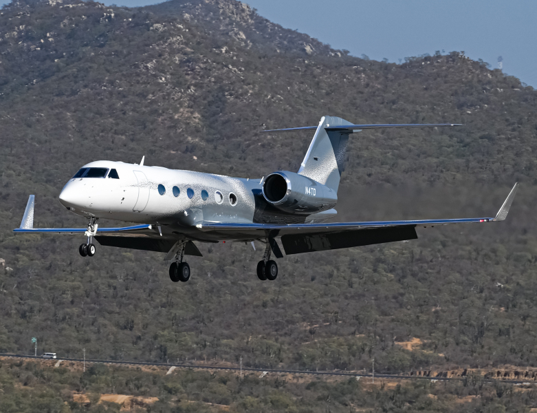 Photo of N4TD - PRIVATE Gulfstream G450 at CSL on AeroXplorer Aviation Database