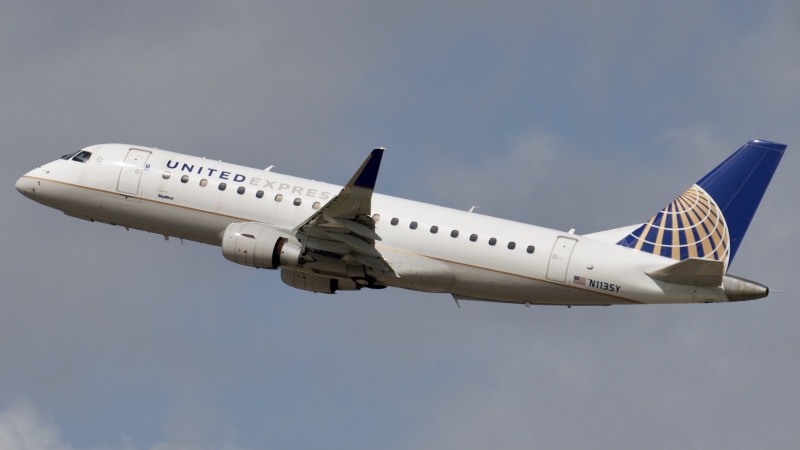 Photo of N113SY - United Express Embraer E175 at IAH on AeroXplorer Aviation Database