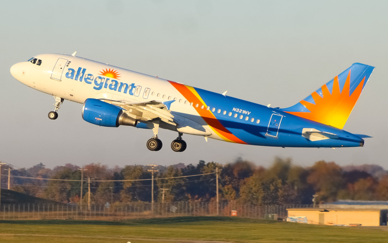 Photo of N321NV - Allegiant Air Airbus A319 at CVG on AeroXplorer Aviation Database