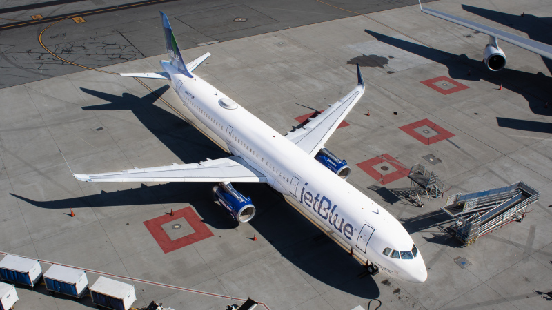 Photo of N967JT - JetBlue Airways Airbus A321-200 at SFO on AeroXplorer Aviation Database