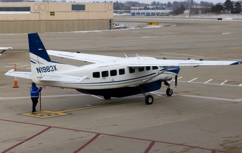 Photo of N1983X - Southern Airways Express Cessna 208B Grand Caravan at PIT on AeroXplorer Aviation Database