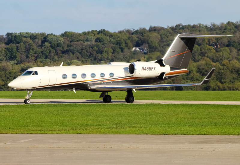 Photo of N455FX - FlexJet Gulfstream IV at LUK on AeroXplorer Aviation Database