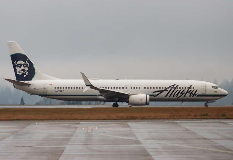 Photo of N469AS - Alaska Airlines Boeing 737-900ER at SEA on AeroXplorer Aviation Database
