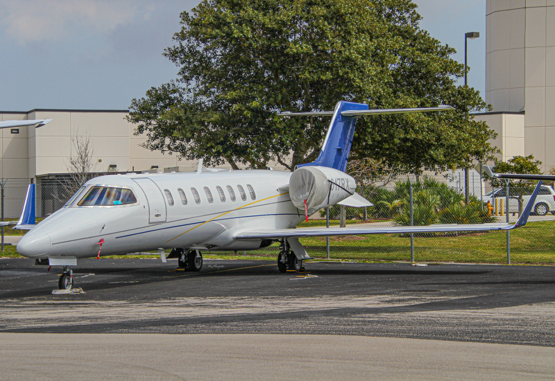 Photo of N617RX - Rectrix Aviation Learjet 45 at FXE on AeroXplorer Aviation Database