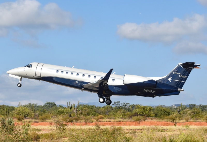 Photo of N650JF - PRIVATE Embrear Legacy 600 at CSL on AeroXplorer Aviation Database