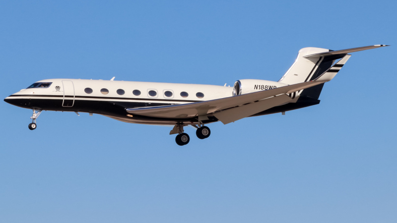 Photo of N188WR - PRIVATE Gulfstream G650 at LAS on AeroXplorer Aviation Database