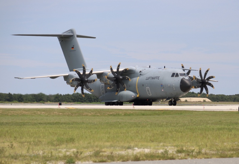 Photo of 54+25 - Luftwaffe Airbus A400M at ACY on AeroXplorer Aviation Database