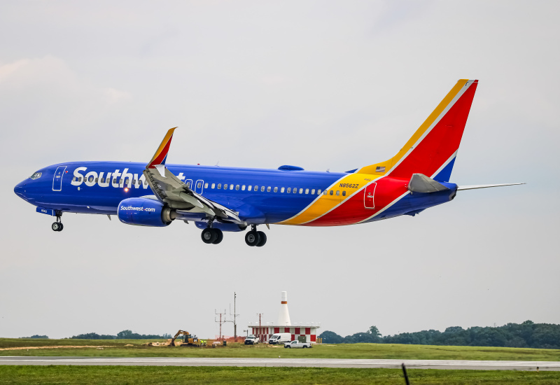 Photo of N8652Z - Southwest Airlines Boeing 737-800 at BWI on AeroXplorer Aviation Database