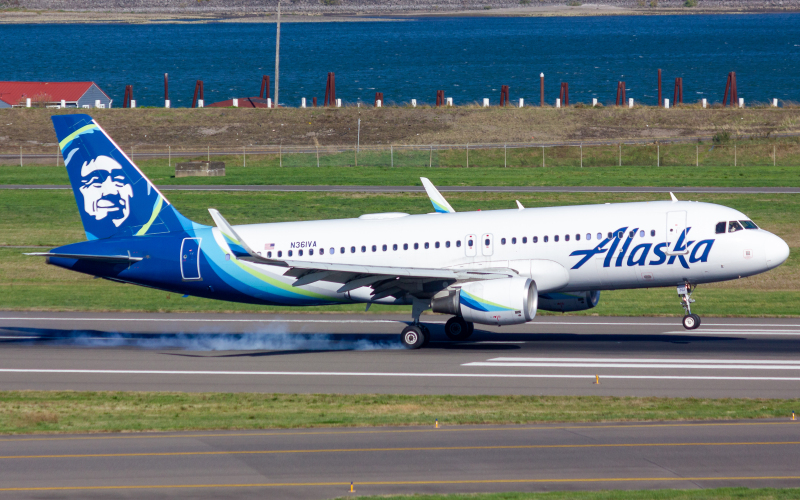 Photo of N361VA - Alaska Airlines Airbus A320 at PDX on AeroXplorer Aviation Database