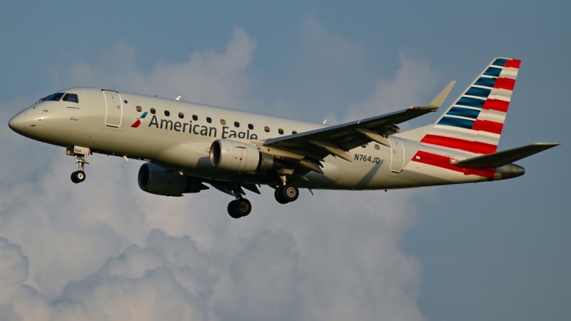 Photo of N764JD - American Eagle Embraer E170 at DFW on AeroXplorer Aviation Database