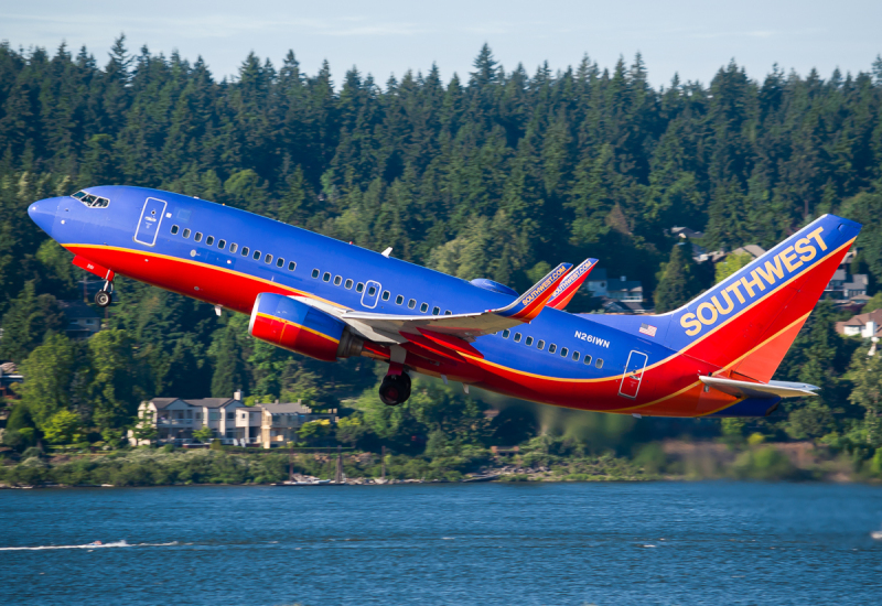 Photo of N261WN - Southwest Airlines Boeing 737-700 at PDX on AeroXplorer Aviation Database