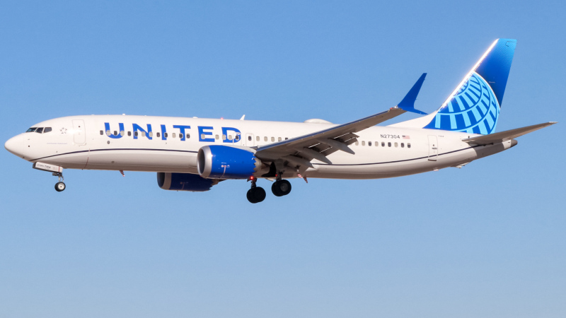 Photo of N27304 - United Airlines Boeing 737 MAX 8 at LAS on AeroXplorer Aviation Database
