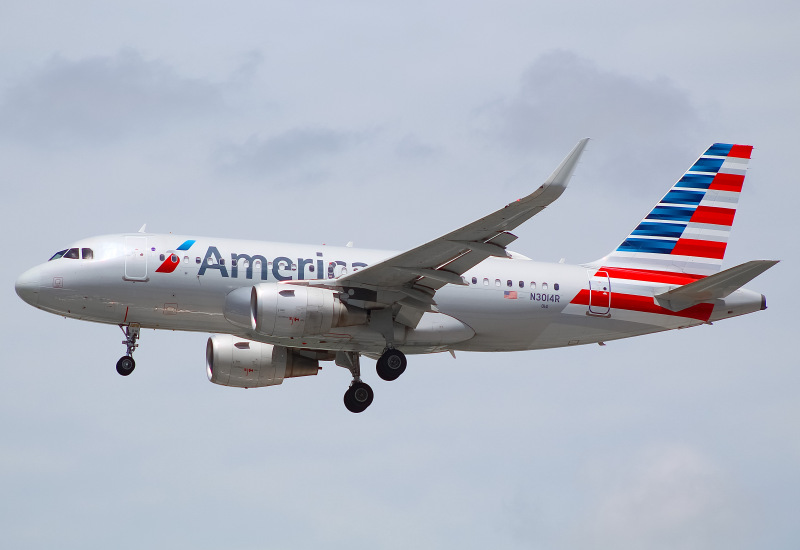 Photo of N3014R - American Airlines Airbus A319 at ORD on AeroXplorer Aviation Database