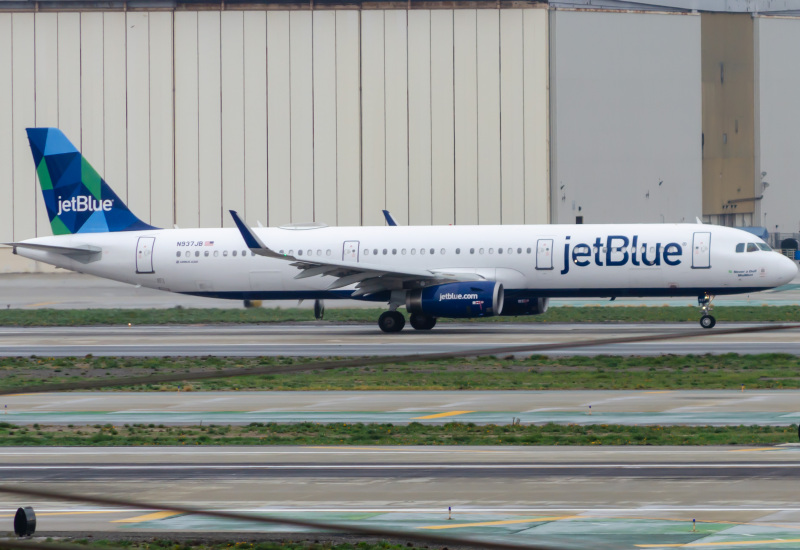 Photo of N937JB - JetBlue Airways Airbus A321-200 at LAX on AeroXplorer Aviation Database
