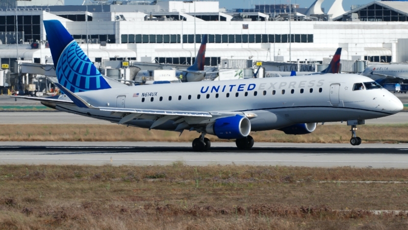 Photo of N614UX - United Express  Embraer E175 at LAX on AeroXplorer Aviation Database