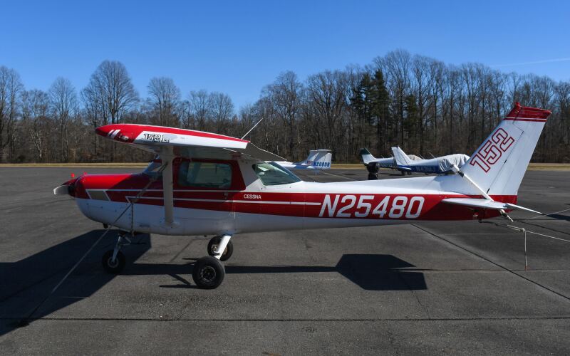 Photo of N25480 - PRIVATE Cessna 152 at N14 on AeroXplorer Aviation Database
