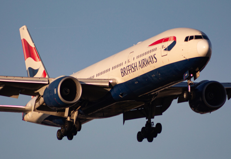 Photo of G-YMME - British Airways Boeing 777-200ER at TPA on AeroXplorer Aviation Database