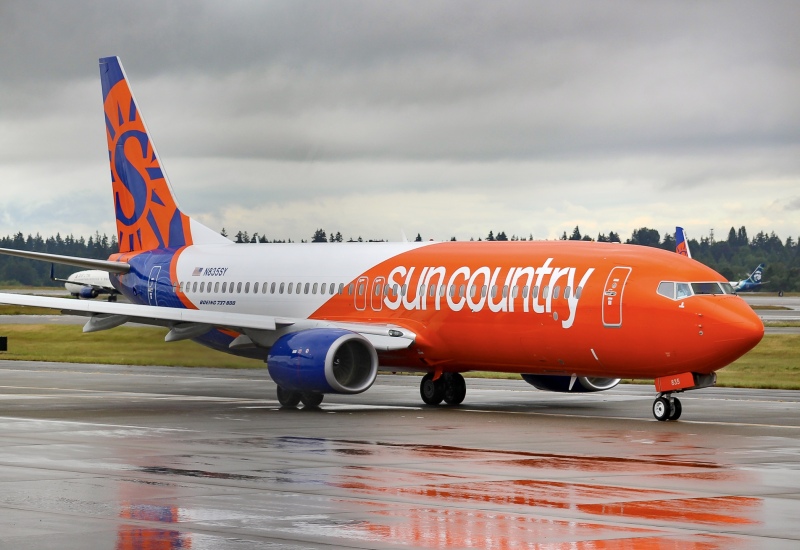 Photo of N835SY - Sun Country Airlines Boeing 737-800 at SEA on AeroXplorer Aviation Database