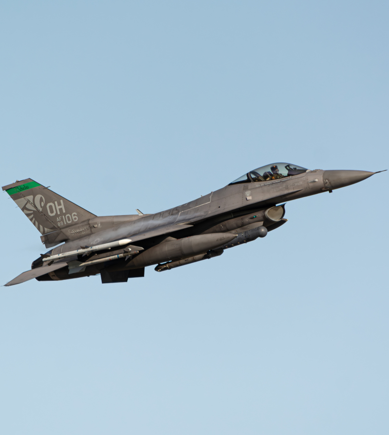 Photo of 89-2106 - USAF - United States Air Force General Dynamics F-16 Fighting Falcon at TOL on AeroXplorer Aviation Database