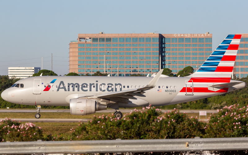Photo of N93003 - American Airlines Airbus A319 at TPA on AeroXplorer Aviation Database