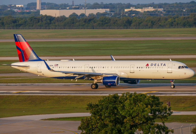 Photo of N368DN  - Delta Airlines Airbus A321-200 at AUS on AeroXplorer Aviation Database