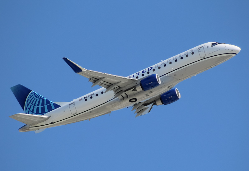 Photo of N620UX - United Express Embraer E175 at ORD on AeroXplorer Aviation Database