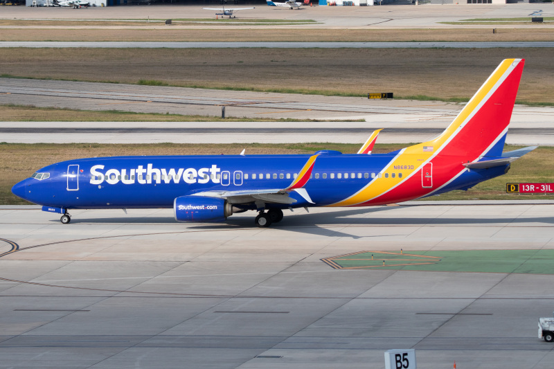 Photo of N8683D - Southwest Airlines Boeing 737-800 at SAT on AeroXplorer Aviation Database