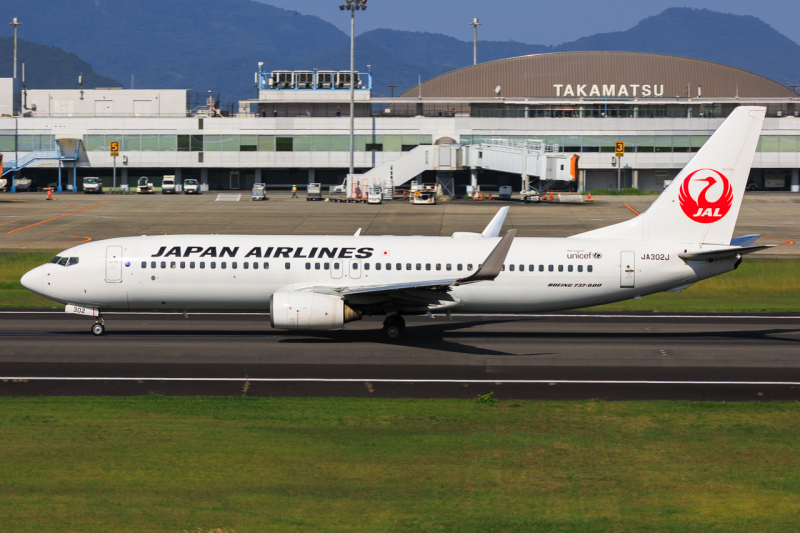 Photo of JA302J - Japan Airlines Boeing 737-800 at TAK on AeroXplorer Aviation Database