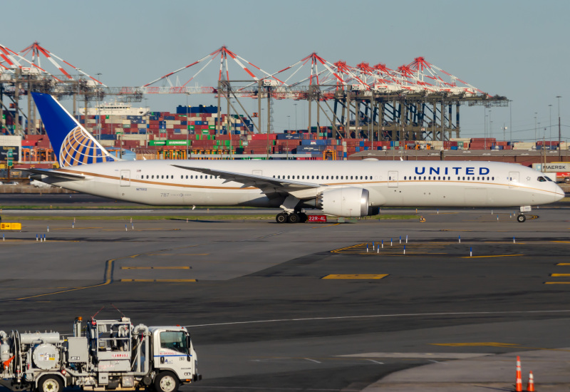 Photo of N17002 - United Airlines Boeing 787-10 at EWR on AeroXplorer Aviation Database