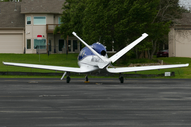 Photo of N619DH - PRIVATE Cirrus SF-50 at 3R9 on AeroXplorer Aviation Database