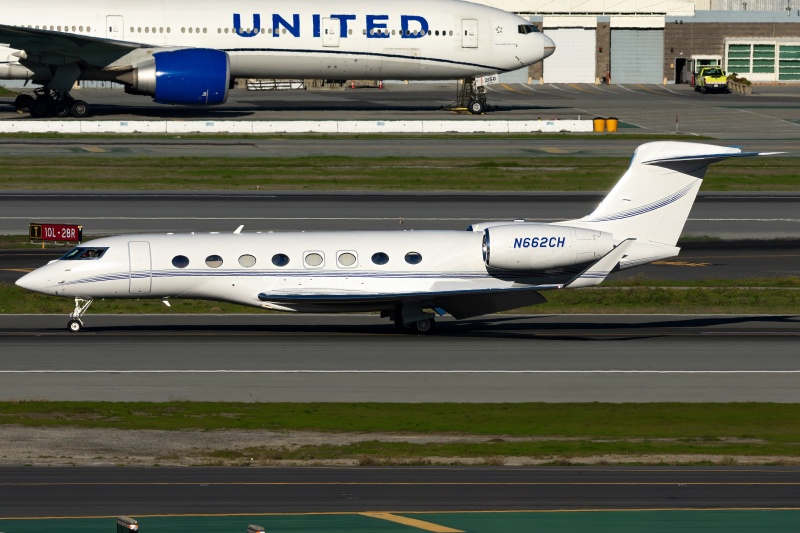 Photo of N662CH - PRIVATE Gulfstream G650 at SFO on AeroXplorer Aviation Database