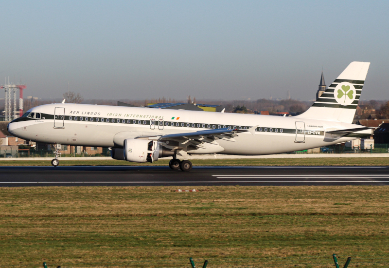 Photo of EI-DVM - Aer Lingus Airbus A320 at BRU on AeroXplorer Aviation Database