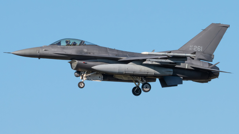 Photo of 87-0261 - USAF - United States Air Force General Dynamics F-16 Fighting Falcon at ADW on AeroXplorer Aviation Database