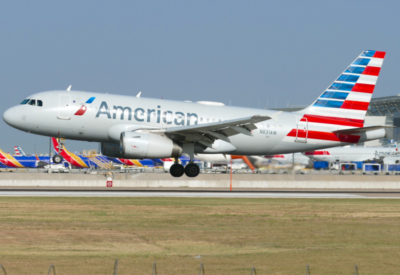 Photo of N831AW - American Airlines Airbus A319 at AUS on AeroXplorer Aviation Database
