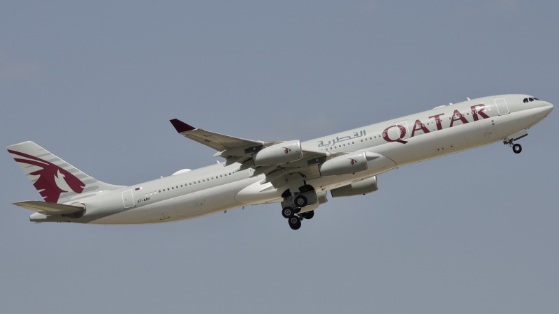 Photo of A7-AAH - Qatar Airways Amiri Flight Airbus A340-300 at IAH on AeroXplorer Aviation Database