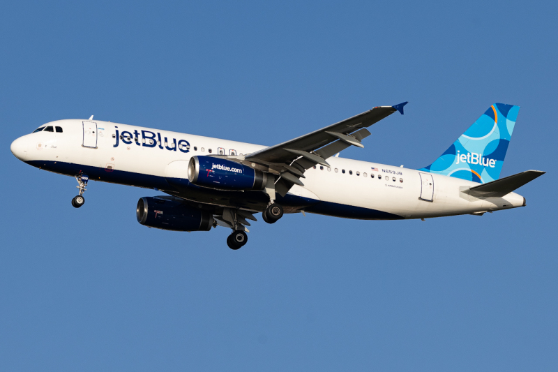 Photo of N659JB - JetBlue Airways Airbus A320 at TPA on AeroXplorer Aviation Database