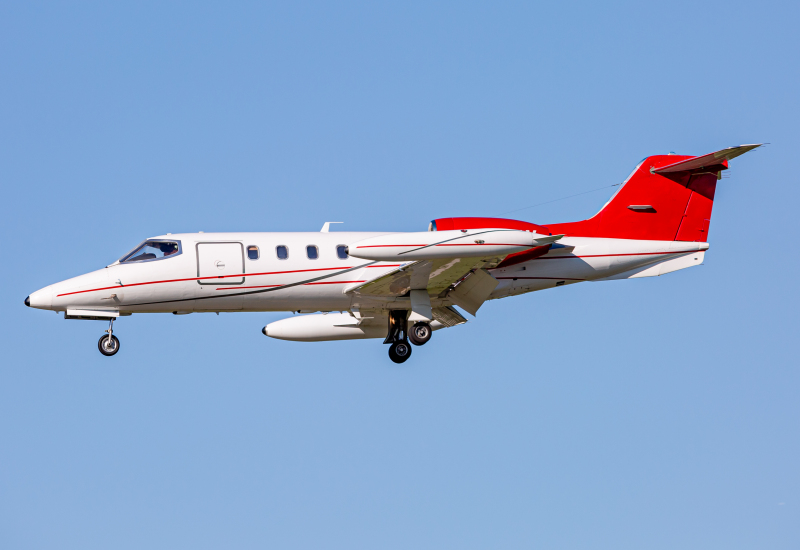 Photo of N325NW C - PRIVATE Learjet 35 at BWI on AeroXplorer Aviation Database