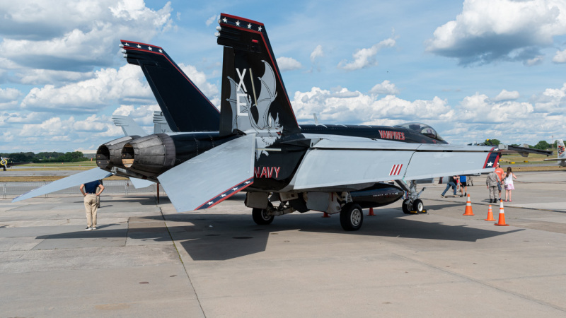Photo of 166957 - USN - United States Navy Boeing F/A-18E/F Super Hornet at PDK on AeroXplorer Aviation Database