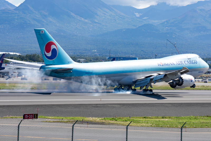 Photo of HL7639 - Korean Air Cargo Boeing 747-8F at ANC on AeroXplorer Aviation Database