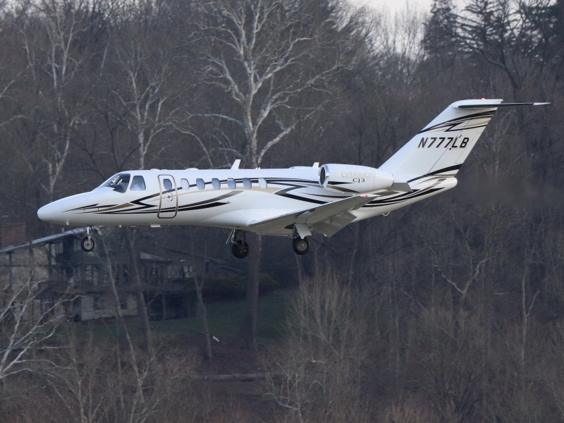 Photo of N777LB - PRIVATE Cessna 525B CitationJet CJ3 at LUK on AeroXplorer Aviation Database