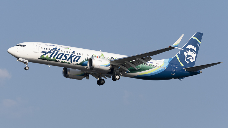 Photo of N60436 - Alaska Airlines Boeing 737 MAX 9 at DCA on AeroXplorer Aviation Database