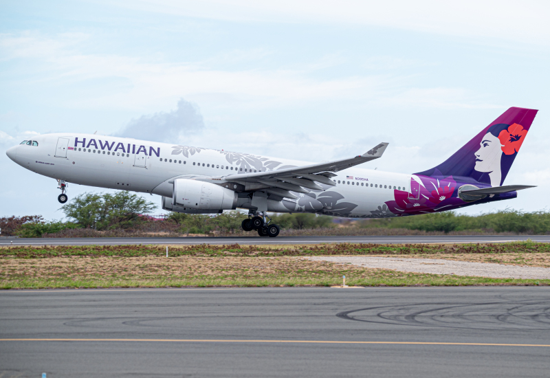 Photo of N395HA - Hawaiian Airlines Airbus A330-200 at HNL on AeroXplorer Aviation Database