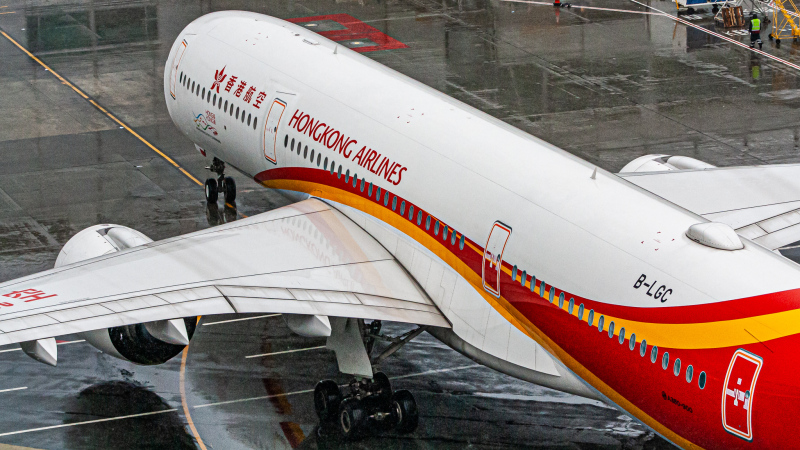 Photo of B-LGC - Hong Kong Airlines  Airbus A350-900 at SFO on AeroXplorer Aviation Database
